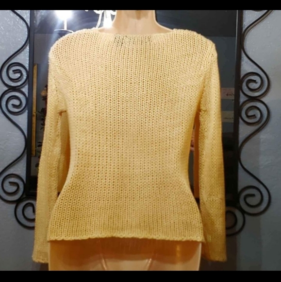 The Great American Sweater Knitted Acrylic Mesh Yellow Sweater - Picture 4 of 7